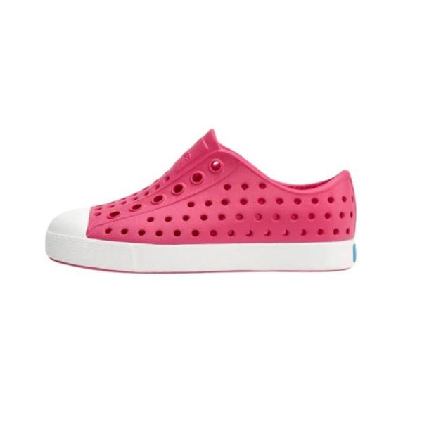 Native Jefferson Kids Shoe in Pink – Size 11