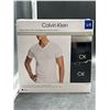 Image 2 : Calvin Klein 4 Pack V-Neck T-Shirts in L/G Size