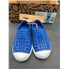 Image 4 : Native Jefferson Kids Shoes, Victoria Blue/Shell White, Size 7