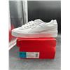 Image 2 : Puma Women’s Court Shoes, Size US 10, White