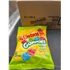 Image 3 : Starburst Gummies Sours, 12 x 164 g Units
