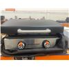 Image 2 : Blackstone 22-Inch Two-Burner Tabletop Griddle with Rear Grease Management System
