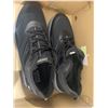Image 3 : Eddie Bauer Black/Noir Shoes, Item 1891378, Size 9