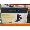Image 2 : Landon & Co. Single-Handle Bath Faucet and Hardware Set