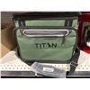 Image 2 : Titan by Arctic Zone Cooler Bag, Model No. 10005638, 5L