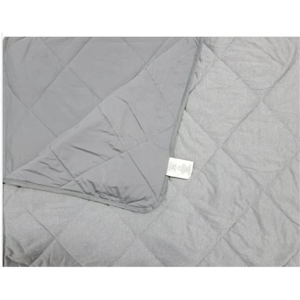 Supply Company Cooling Throw 152 cm x 178 cm (60 in x 70 in)