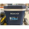 Image 2 : Igloo MaxCold Latitude 62 Quart Roller Cooler With 5-Day Cooling Capability