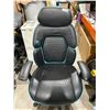 Image 2 : DPS Centurion Gaming Chair with Adjustable Headrest