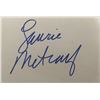 Image 1 : Laurie Metcalf original signature. 6x4 inches