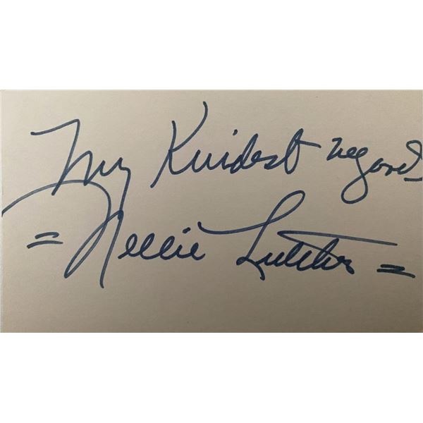 Nellie Lutcher Signature