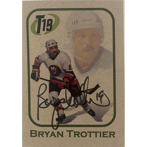Bryan Trottier signed hockey card