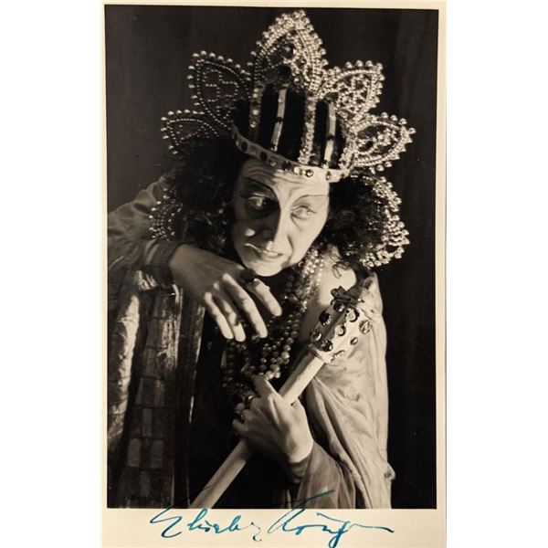 Elisabeth Hoengen Signed Photo