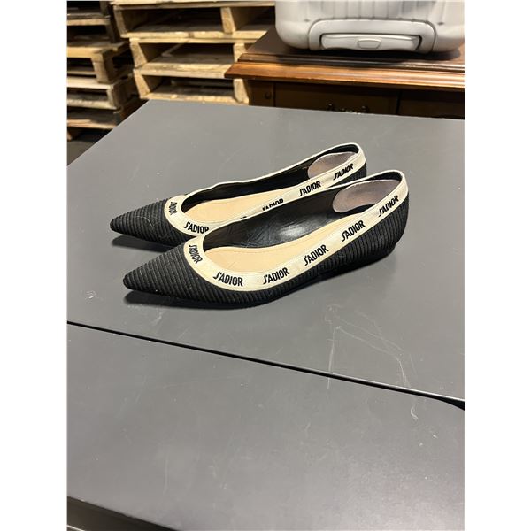 Dior Flats - Size 35.5