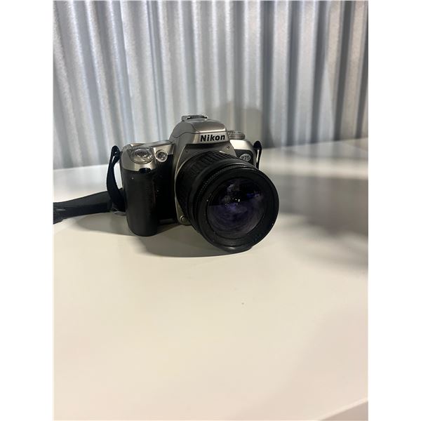 Nikon f75 Film Camera