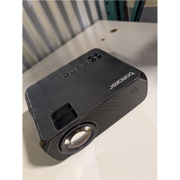 Boomaker Projector