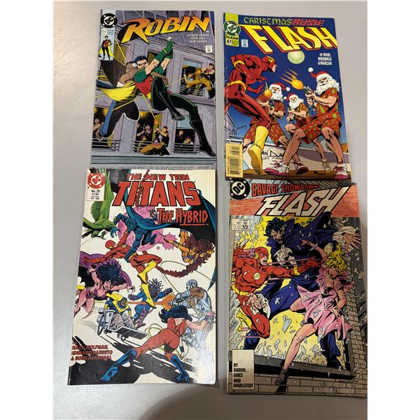 Mixed DC Comics (Lot of 4)
