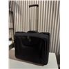 Image 1 : Travelroo Suit Suitcase
