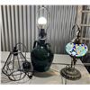 Image 1 : Three Mixed Lights