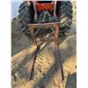 Image 12 : Kobota LA650 tractor with bucket with Forklift attachment