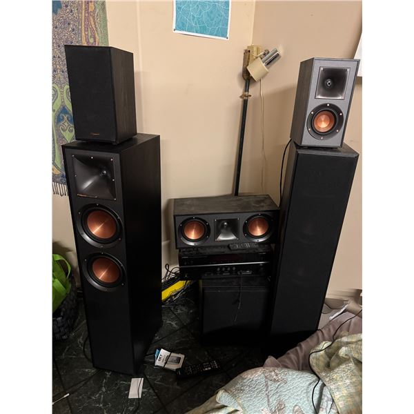 KLIPSCH speakers HT 5.1 model R – 620F our   four 1 AM and Yamaha receiver