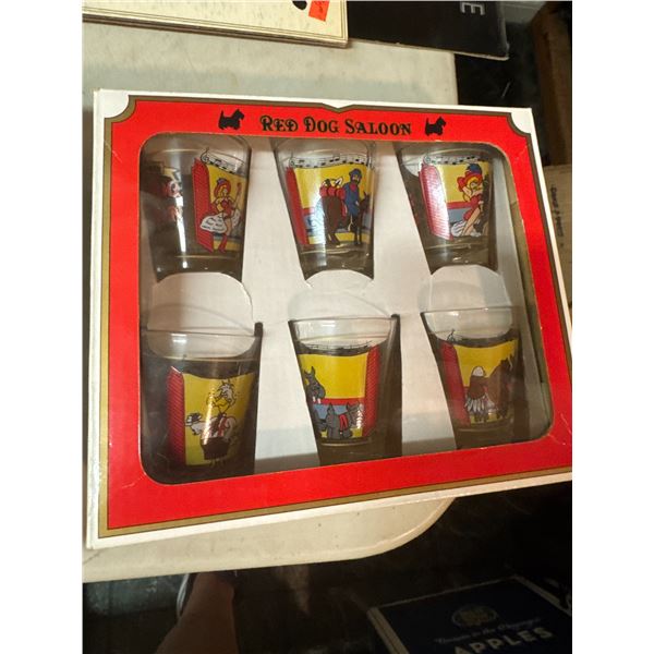 Red dog, saloon shooter glasses