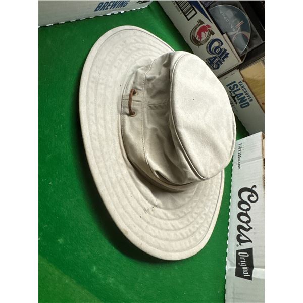 Tilley  hat size 7 5/8