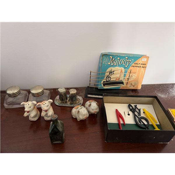 Salt and pepper shakers