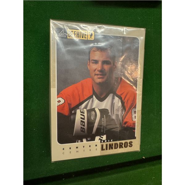 Beehive large hockey cards