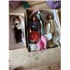 Image 1 : 3 dolls