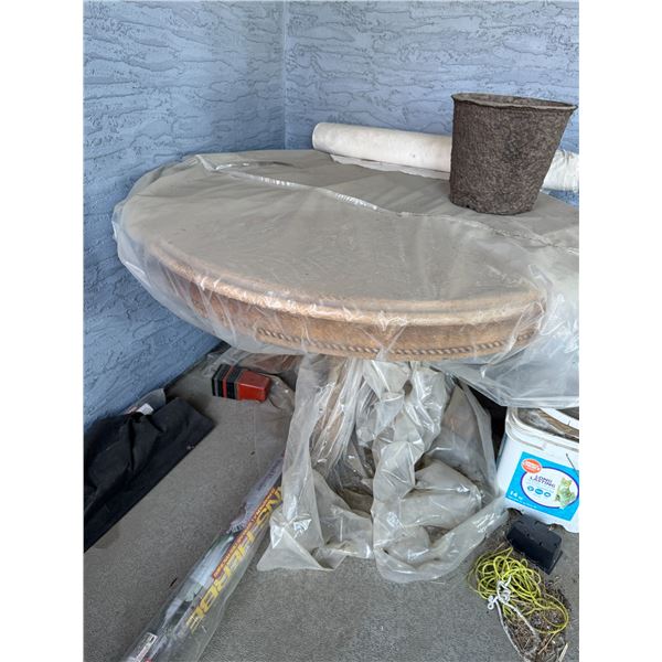 Solid oak pedestal table