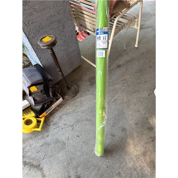 Hundred feet long plastic table cover roll
