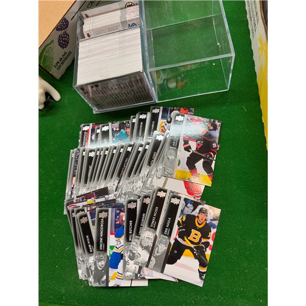 Upper deck hockey cards