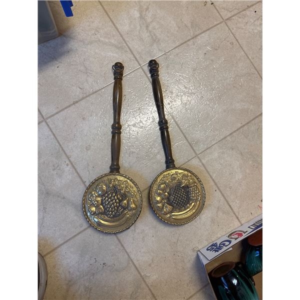 Vintage 60s Stamped Brass Wood Wall Pocket Bed Warmer Hanging Rustic Home Decor