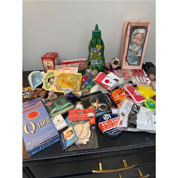 Assorted vintage lot, smarties, cabbage, patch, kids, matches, pens, etc.