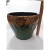 Image 2 : Large flower pot