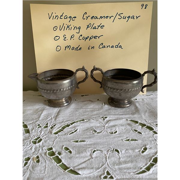 Vintage Sugar Bowl/Creamer set