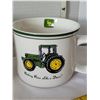 Image 3 : Licensed John Deere large coffee mugs & salt shaker.