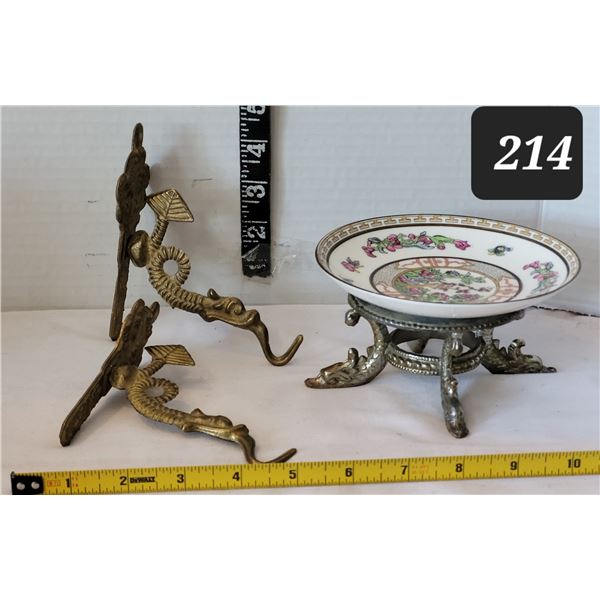 Vintage Japanese brass Koi fish hangers & bowl pedestal.