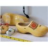 Image 6 : Authentic wooden shoes. Holland.