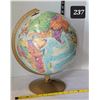 Image 1 : Vintage french globe.