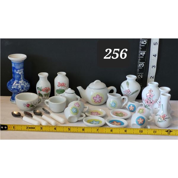 Ceramic miniatures. Tea set, spoons, & vase.