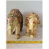 Image 4 : Decorative elephants.