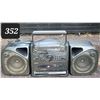 Image 1 : Sanyo boom box. AM/ FM, cassette tape & CD. Detachable speakers