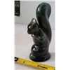Image 4 : Vintage Blue Mountain Pottery Squirrel with ashtray.