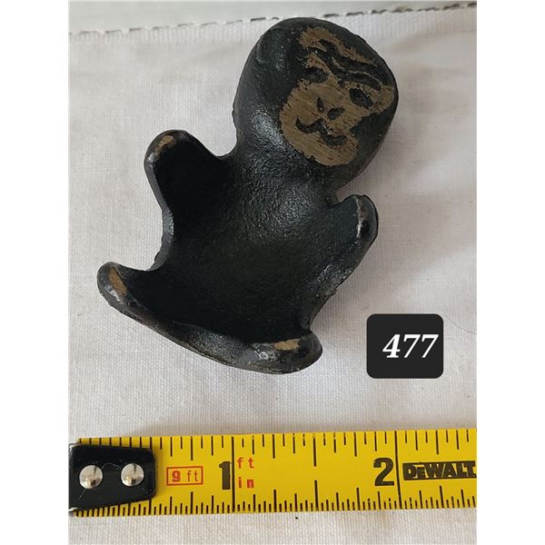 Vintage 3” cast iron monkey chopstick rest. Japan.