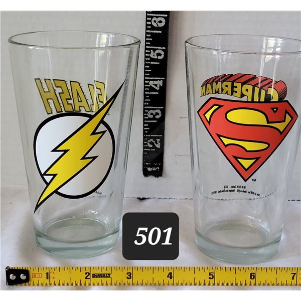 DC Flash & Superman glass tumblers.