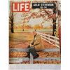 Image 4 : 4- 1965 Life Magazines.