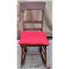 Image 2 : Antique rocking chair.Very good condition.