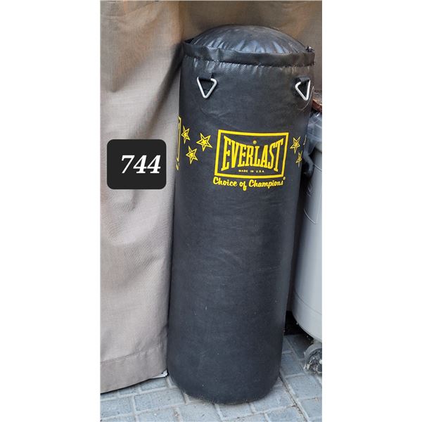 Everlast, hanging, boxing bag. 40” tall.