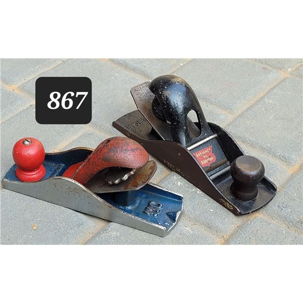 Vintage planes. Diefiance by Stanley (Canada) & #110